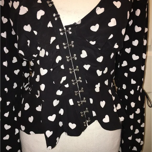 For Love & Lemons “Willow” Heart Print Peplum Top - Picture 3 of 12